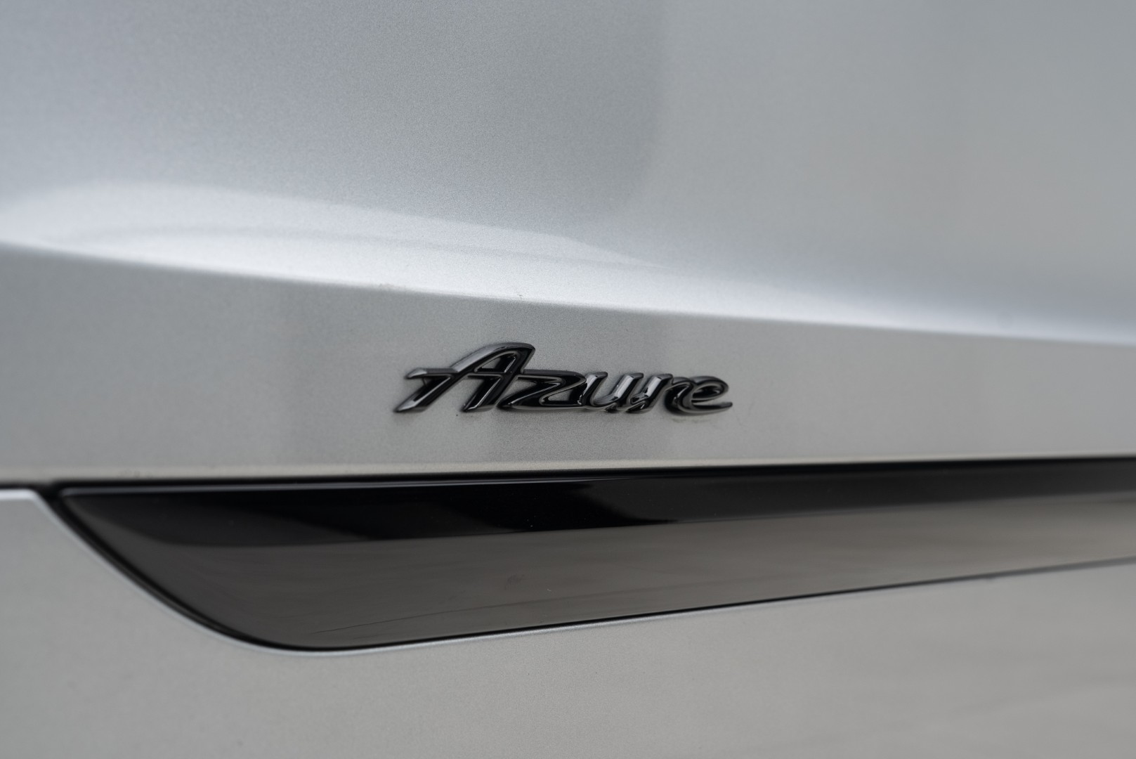 2023 BENTLEY BENTAYGA AZURE | GCC | MAIN DEALER WARRANTY SERVICE